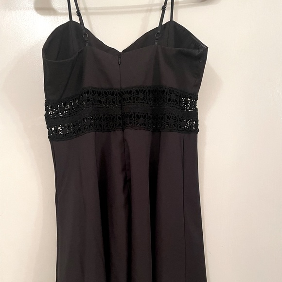 Black spaghetti strap sundress - Picture 2 of 7